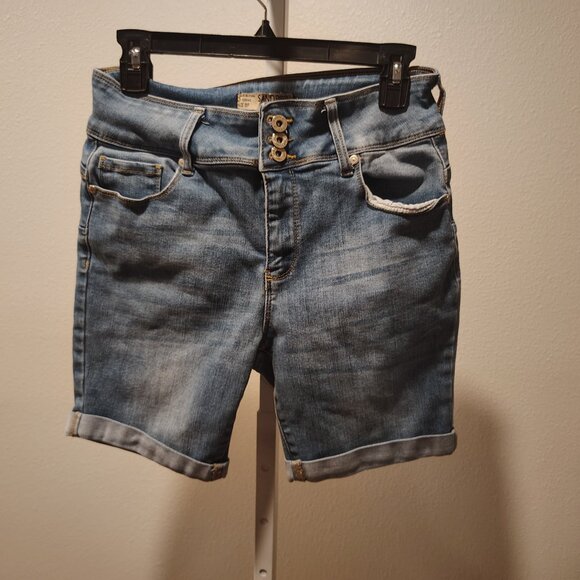 Sandpiper Denim Jean Shorts Size 8 Petite Stretch 5 Pocket Cuffed Zip Fly Womens - Picture 10 of 12